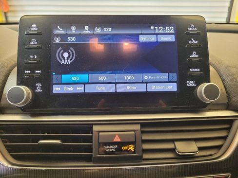 Used 2021 Honda Accord Sport image 25