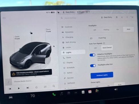 Used 2025 Tesla Model Y Performance AWD/4WD image 24
