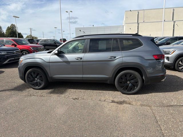Certified 2025 Volkswagen Atlas SE AWD/4WD image 6