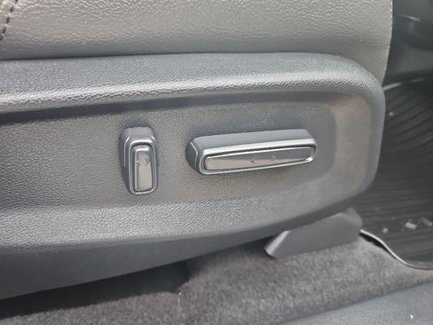 Used 2018 Honda CR-V EX-L image 21