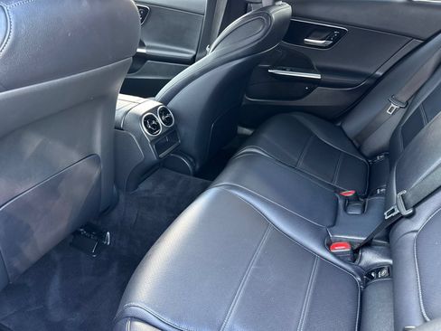 Used 2024 Mercedes-Benz C 300 4MATIC Sedan image 14