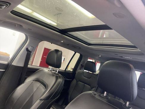 Certified 2023 Jeep Grand Cherokee L Limited w/ Luxury Tech Group II image 36