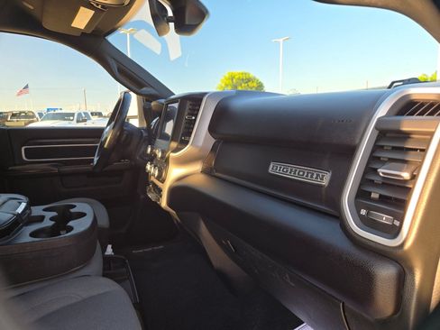 Used 2024 RAM 2500 Big Horn AWD/4WD image 23