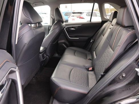 Used 2024 Toyota RAV4 Adventure image 9