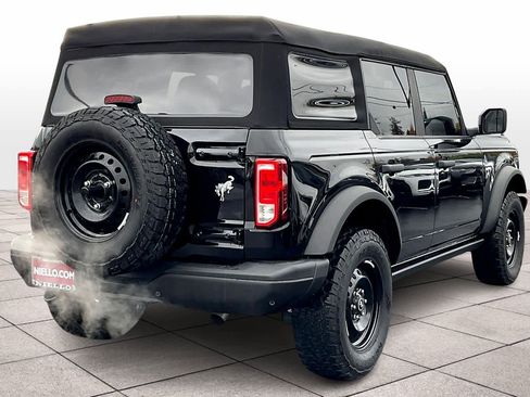 Used 2023 Ford Bronco Black Diamond image 16