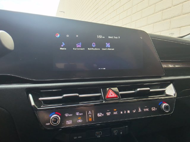 Used 2025 Kia Niro Wind w/ Wind Preserve Package FWD image 59