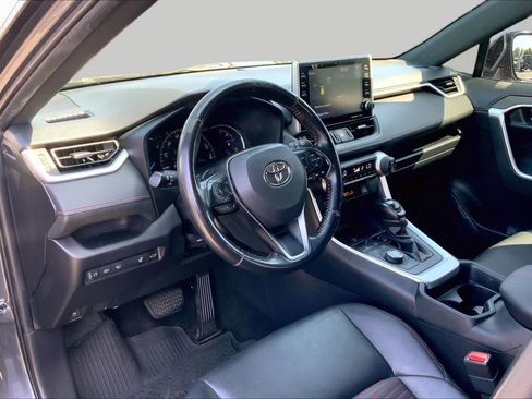 Used 2021 Toyota RAV4 XSE w/ Weather Package AWD/4WD image 17
