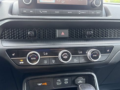 Used 2023 Honda CR-V Sport image 17