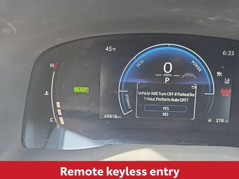 Used 2025 Toyota Camry SE image 19