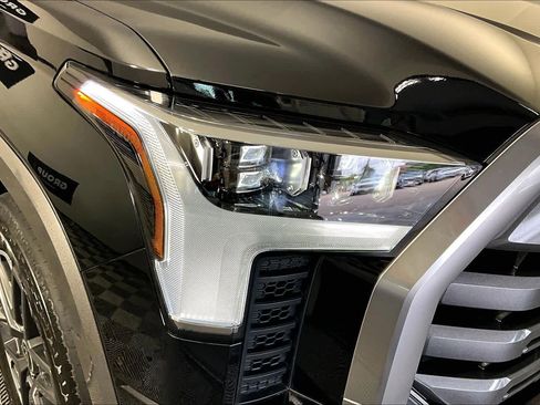 Used 2024 Toyota Tundra Limited image 27