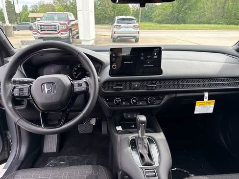 New 2026 Honda HR-V Sport image 9