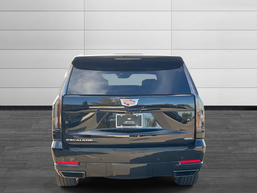 Used 2026 Cadillac Escalade Platinum Sport w/ LPO, ONYX Package AWD/4WD image 4