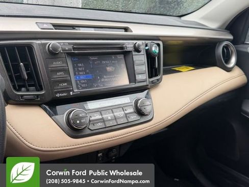 Used 2014 Toyota RAV4 XLE AWD/4WD image 9