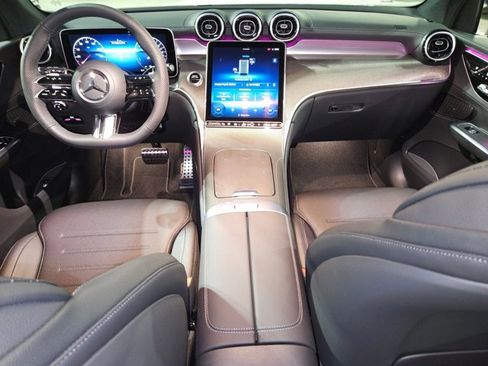 Used 2026 Mercedes-Benz GLC 350e 4MATIC image 16