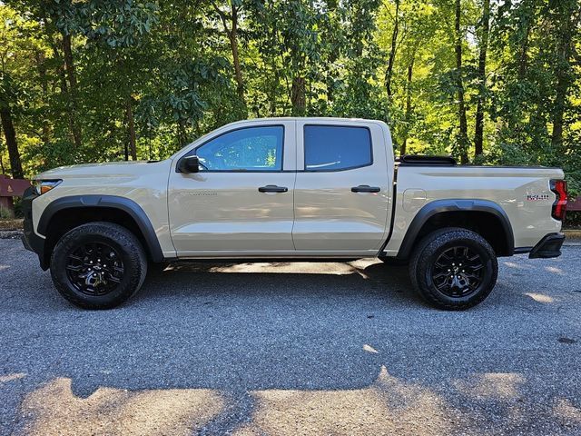 Used 2023 Chevrolet Colorado Trail Boss AWD/4WD image 5