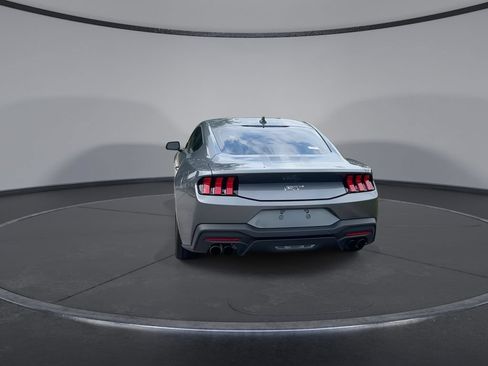 Used 2024 Ford Mustang GT RWD image 7