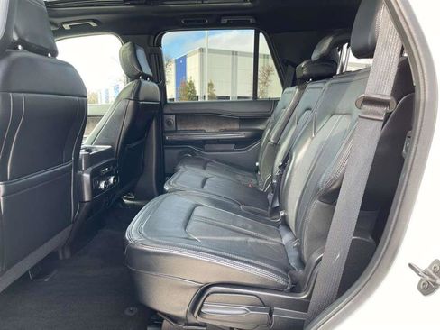 Used 2019 Ford Expedition Limited w/ Equipment Group 301A image 10