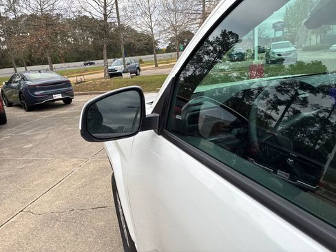 New 2026 Toyota Tacoma SR5 image 14