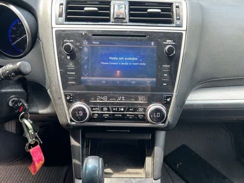 Used 2019 Subaru Outback 2.5i Premium AWD/4WD image 24