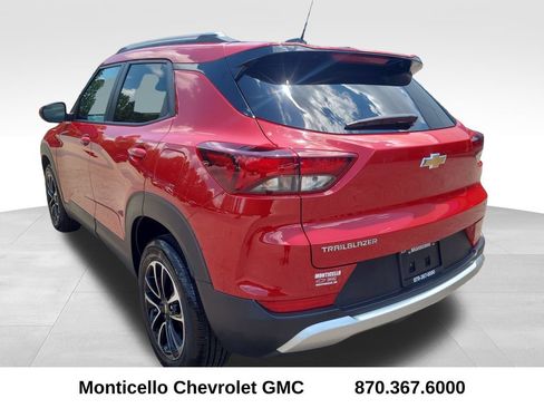 Used 2026 Chevrolet TrailBlazer LT FWD image 26