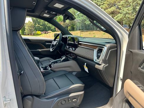 New 2026 GMC Canyon Denali AWD/4WD image 42