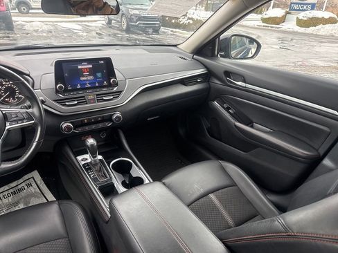 Used 2024 Nissan Altima 2.5 SR image 19