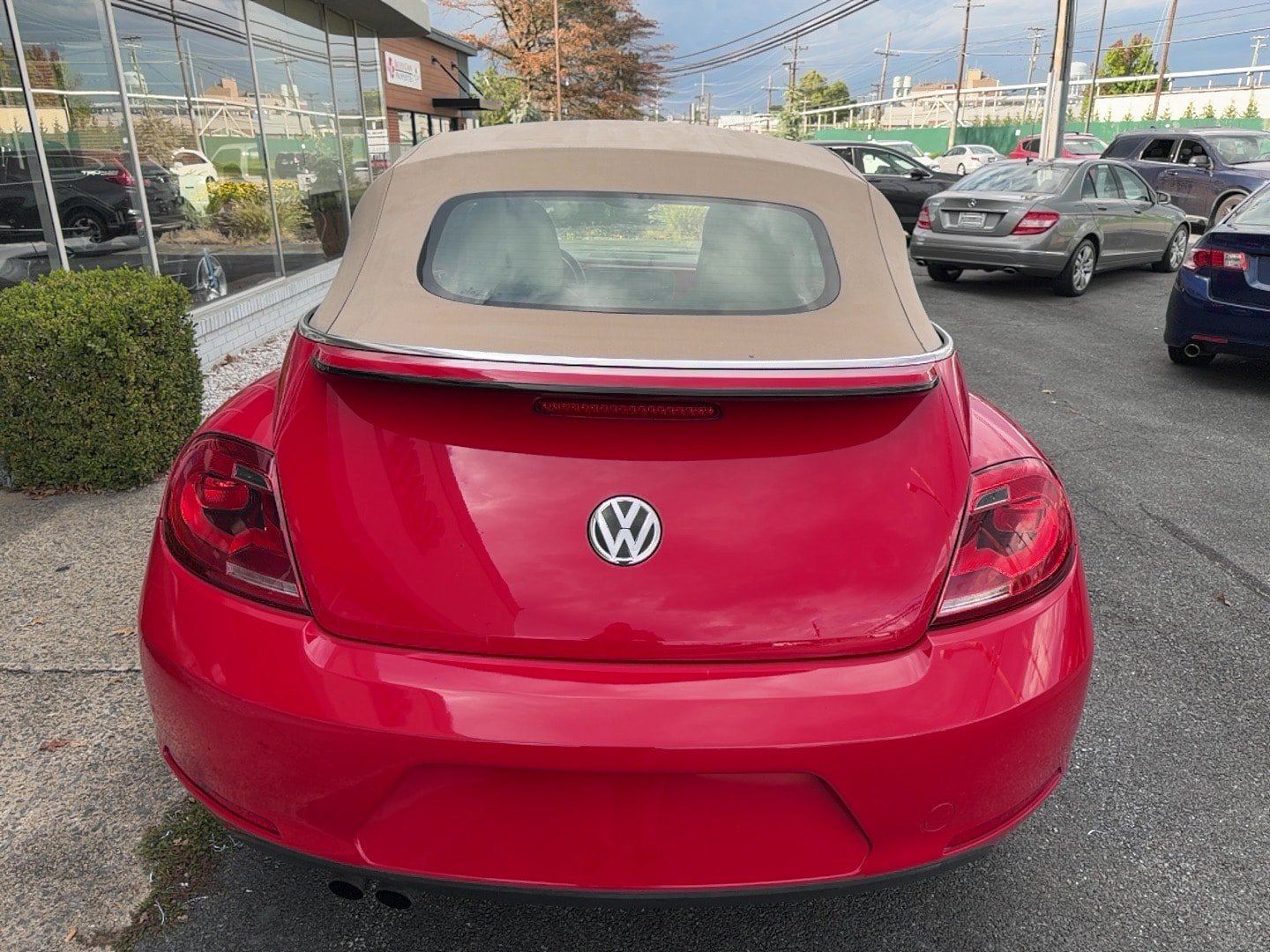 Used 2015 Volkswagen Beetle 1.8T FWD image 21