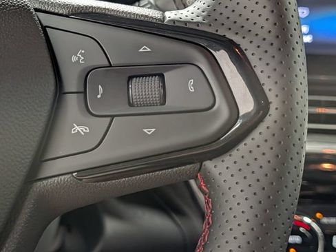New 2026 Chevrolet Trax RS w/ Sunroof Package FWD image 22
