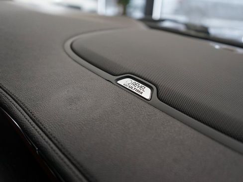 Used 2019 Lincoln Navigator Reserve image 39