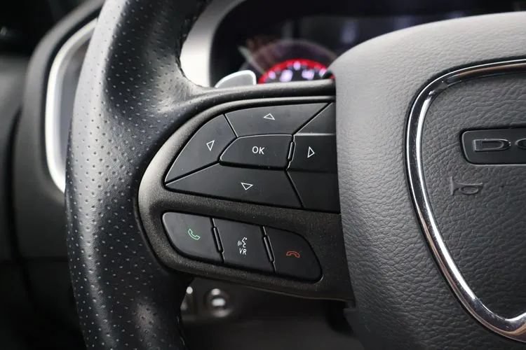 Used 2020 Dodge Charger SXT AWD/4WD image 23