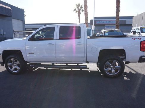 Used 2018 Chevrolet Silverado 1500 LT w/ Texas Edition image 3