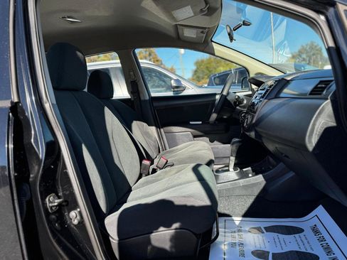 Used 2012 Nissan Versa 1.8 S image 12