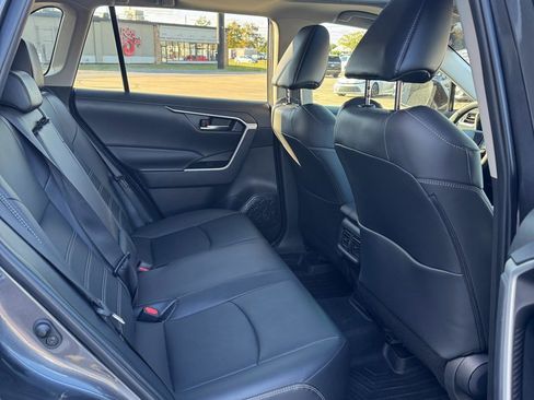 Used 2024 Toyota RAV4 XLE Premium image 13