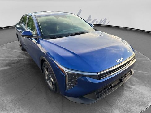 Used 2025 Kia K4 FWD image 7