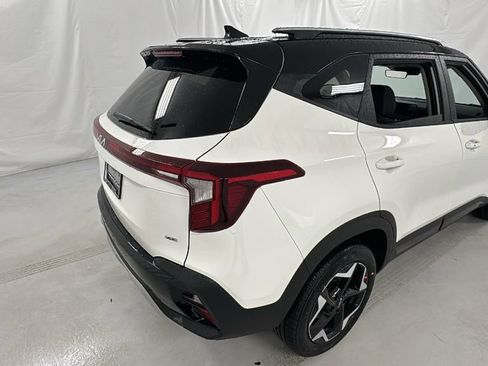 New 2026 Kia Seltos S AWD/4WD image 3