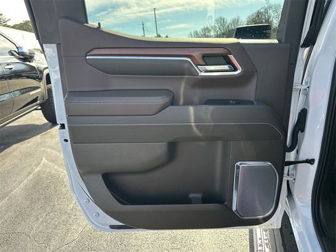 Used 2023 GMC Sierra 1500 Denali w/ Denali Reserve Package image 22