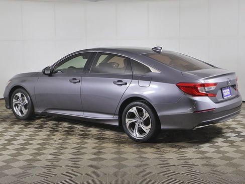 Used 2018 Honda Accord EX-L image 9
