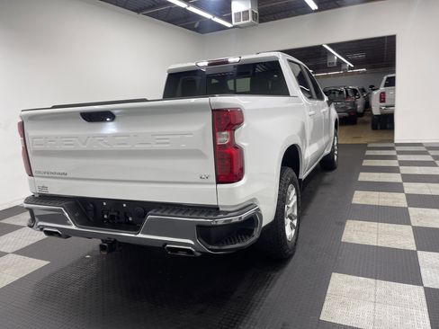 Used 2024 Chevrolet Silverado 1500 LT w/ Z71 Off-Road Package image 5
