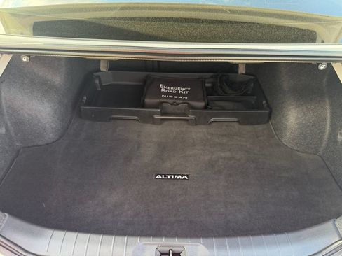 Used 2022 Nissan Altima 2.5 SV FWD image 18