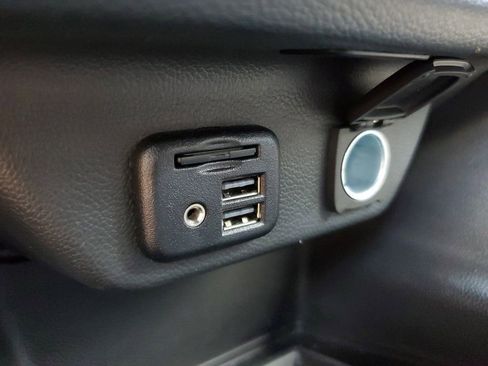 Used 2023 Chevrolet Traverse RS image 24