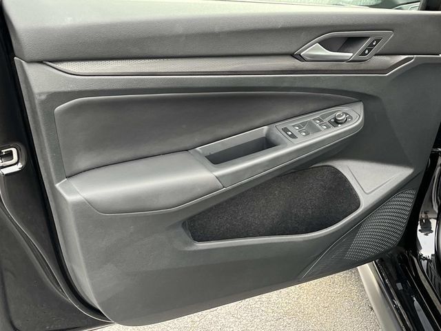 Used 2024 Volkswagen GTI SE FWD image 22