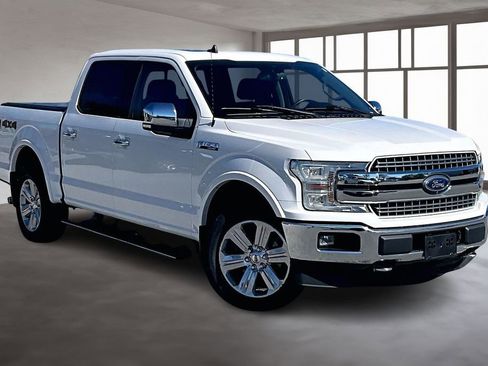 Used 2019 Ford F150 Lariat w/ Equipment Group 502A Luxury AWD/4WD image 14