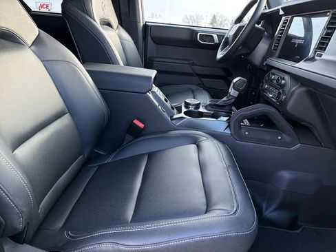 New 2025 Ford Bronco Badlands AWD/4WD image 22