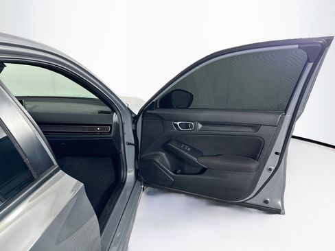 Used 2025 Honda Civic Sport image 30