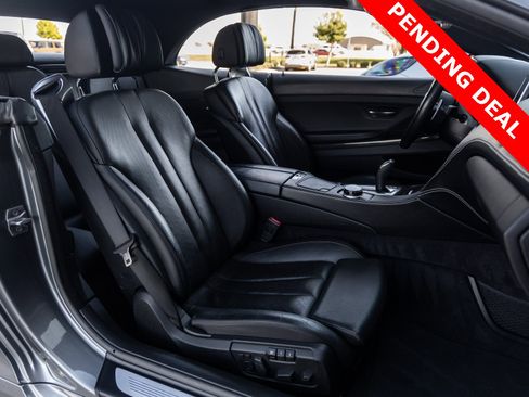 Used 2018 BMW 640i Convertible image 37
