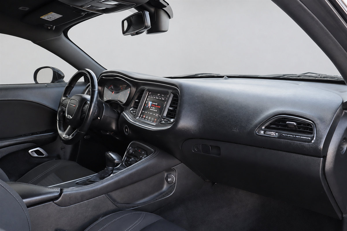 Used 2018 Dodge Challenger R/T w/ Blacktop Package RWD image 16
