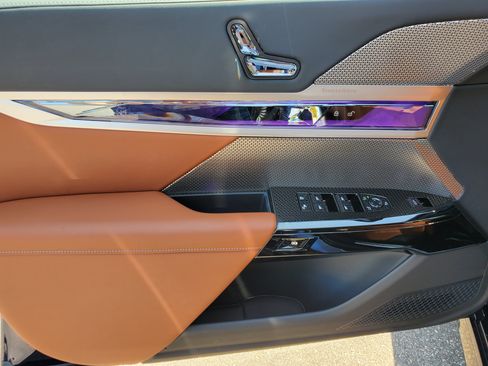 New 2026 BMW 740i xDrive AWD/4WD image 19