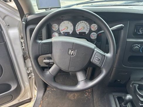 Used 2004 Dodge Ram 2500 Truck SLT w/ Sport Appearance Group image 16