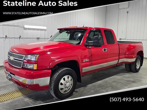 Used 2005 Chevrolet Silverado 3500 LT w/ Heavy-Duty Power Package image 1
