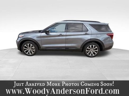 Used 2022 Ford Explorer ST-Line w/ Class IV Trailer Tow Package RWD image 3